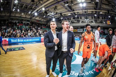 Lukas Hofer und Nils Scheller bleiben Trainer bis Saisonende