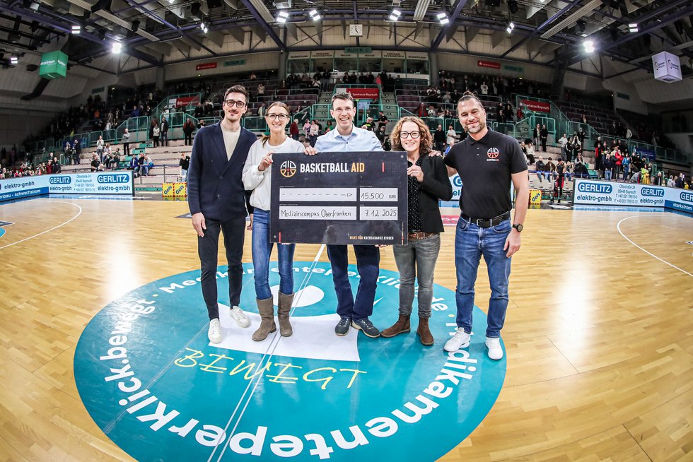 Rekordsumme von 15.500 Euro für krebskranke Kinder