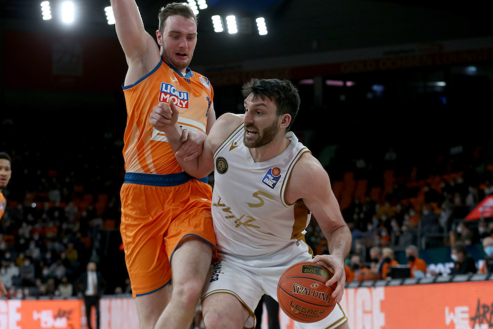 Auf in den hohen Norden medi bayreuth zu Gast bei den EWE Baskets